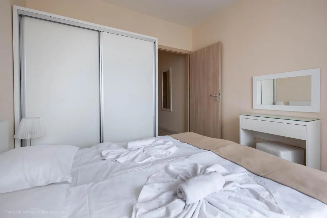 Apartment Stoyanov South Bay - Warna