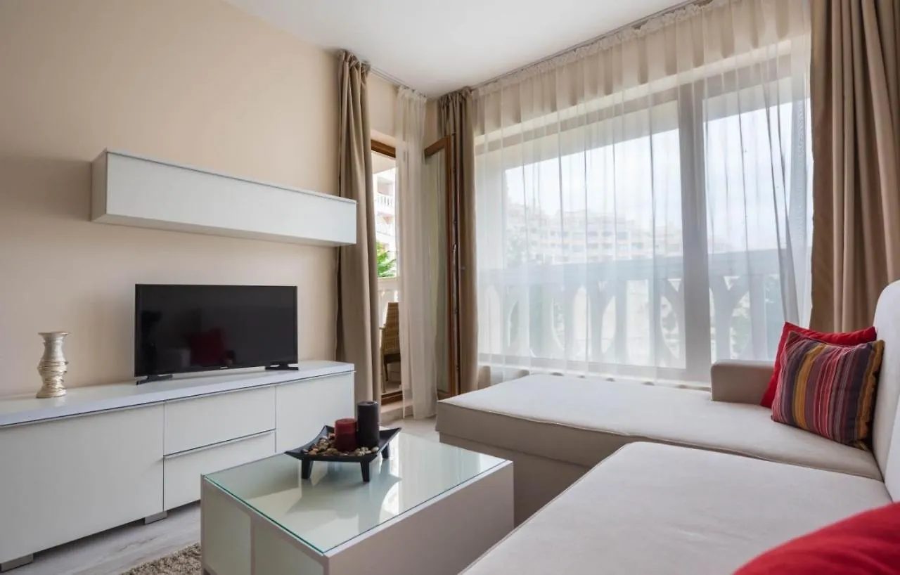 Apartment Stoyanov South Bay - Warna